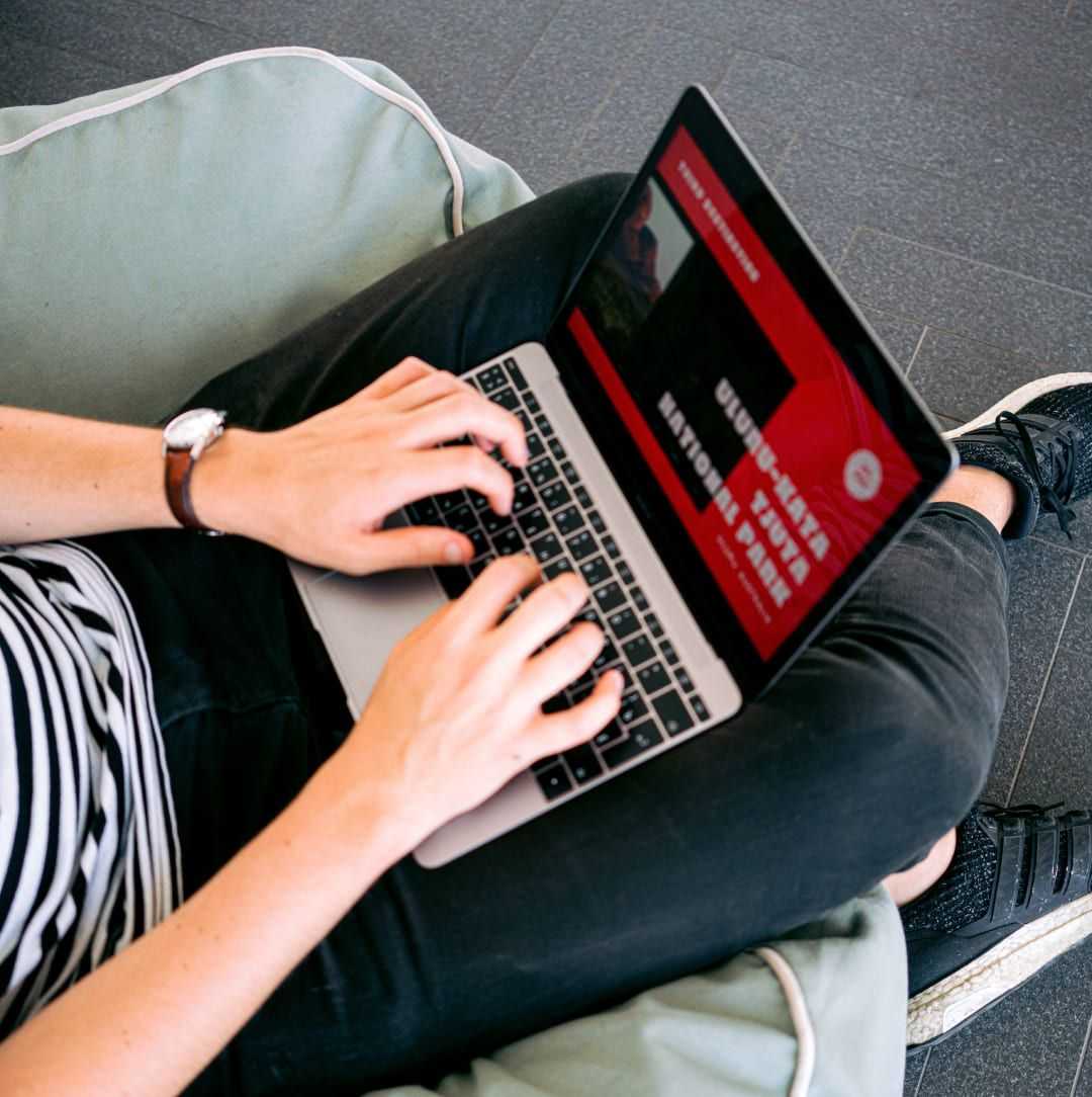 Netlify vs Strapi Overview: Complete Comparison 